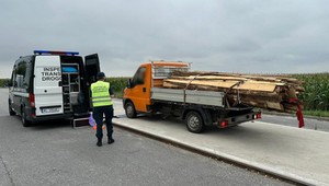 Przeciążone dostawczaki to prawdziwa plaga. Skala zjawiska przeraża