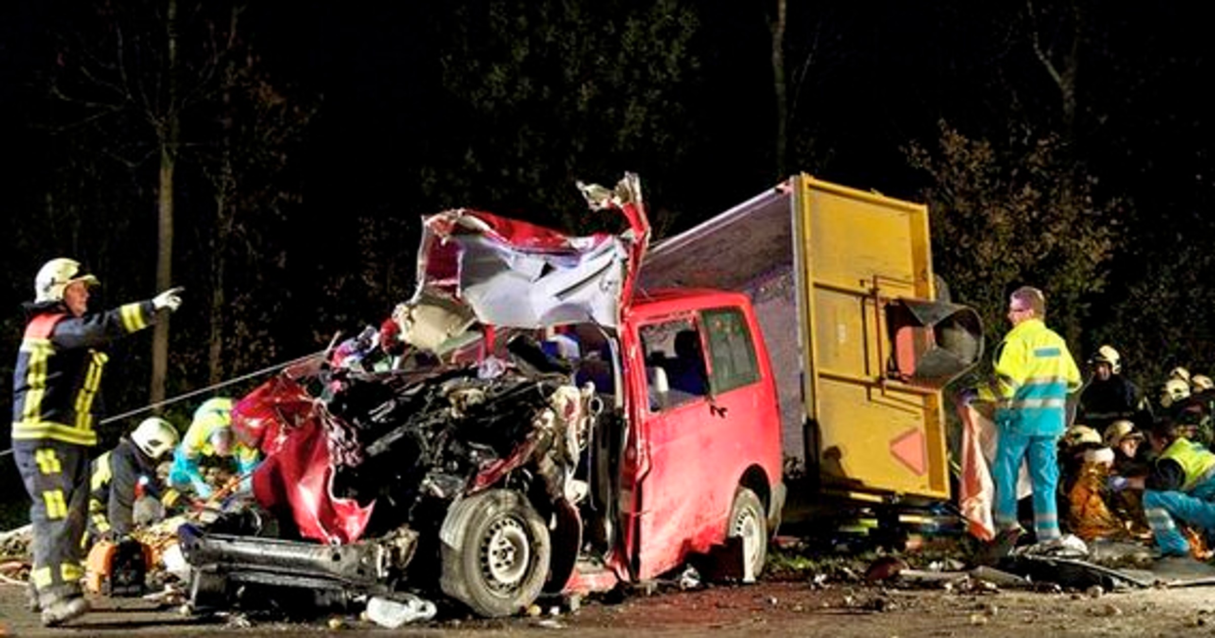 Tragiczny wypadek polskiego VW Transportera w Holandii