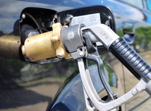 Obowiązkowe tabliczki dla aut z LPG. Jeśli jej nie masz, nie przejdziesz przeglądu