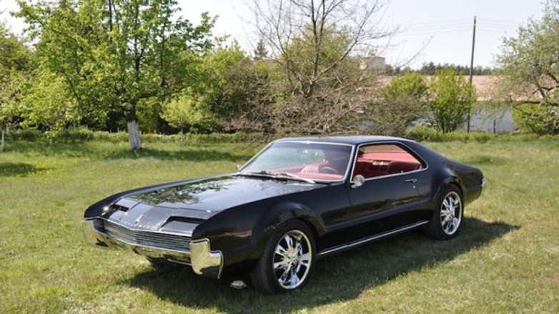Oldsmobile Toronado