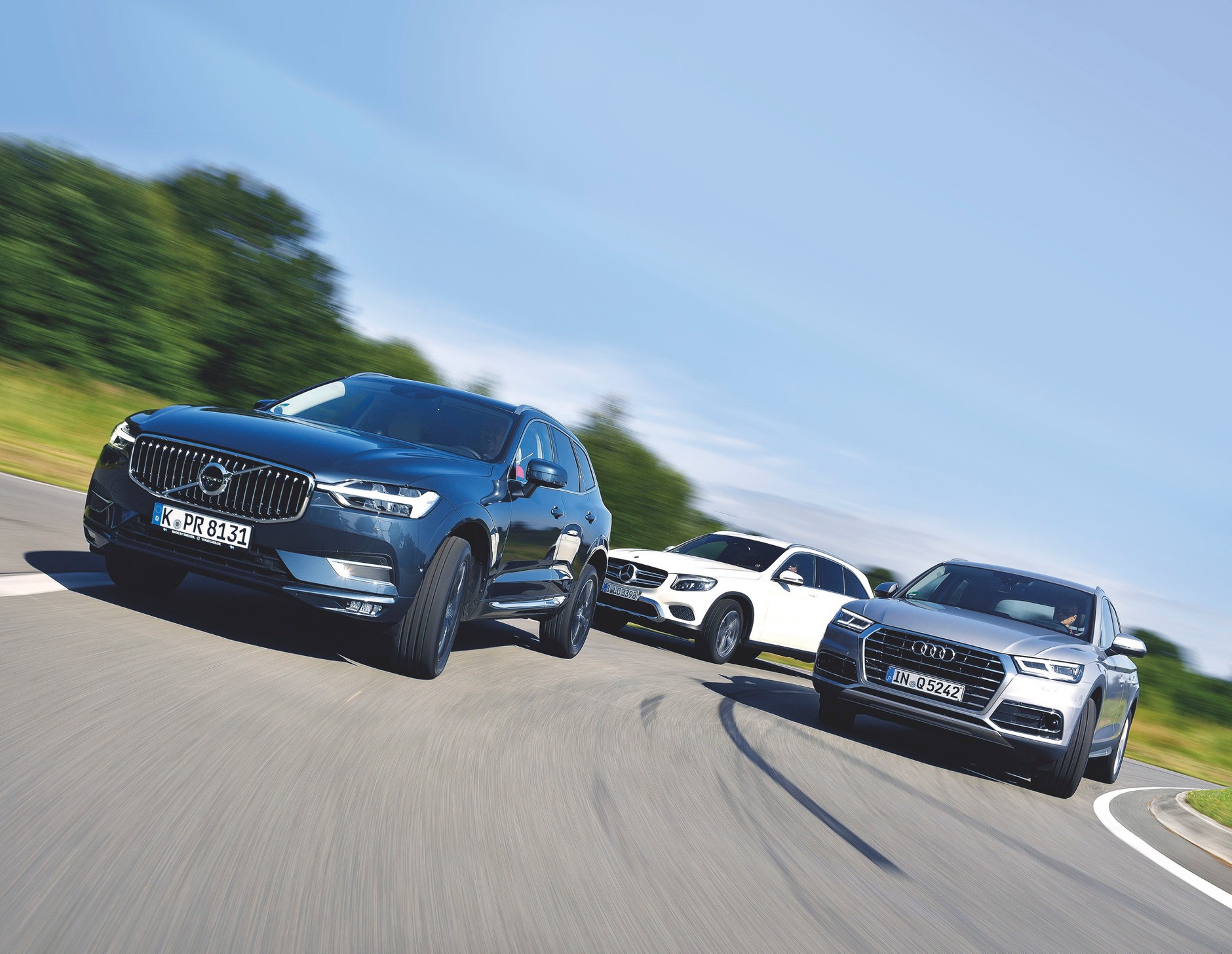 Porównanie na szczycie: nowe Volvo XC60 vs nowe Audi Q5 i Mercedes GLC