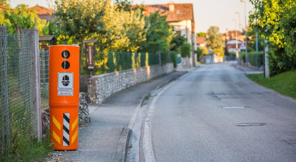 Traktują obywateli jak bankomaty? W tym kraju jest ponad 11 tys. fotoradarów