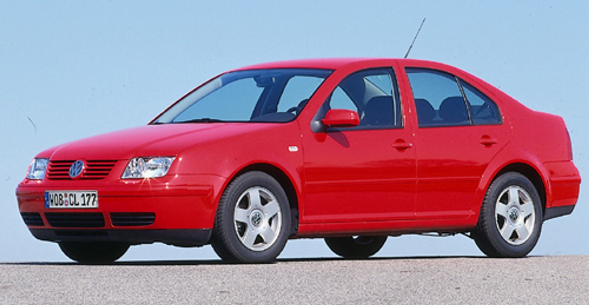 Ford Focus, Opel Astra II, Seat Toledo II, VW Bora - Który spodoba się rodzinie?