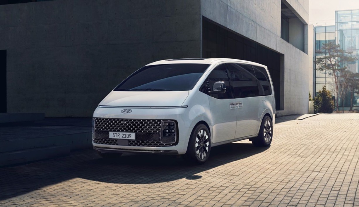 Hyundai Staria