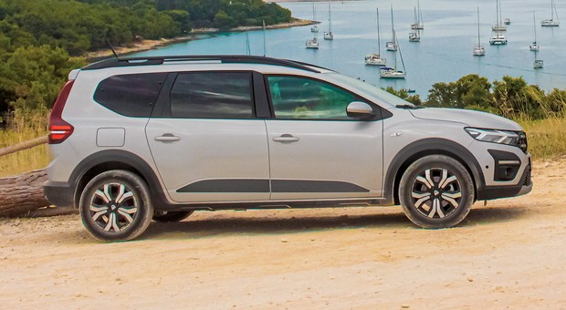 Dacia Jogger - jeśli oczekujesz ekstraosiągów i wyrafinowanych systemów to... siedź w domu