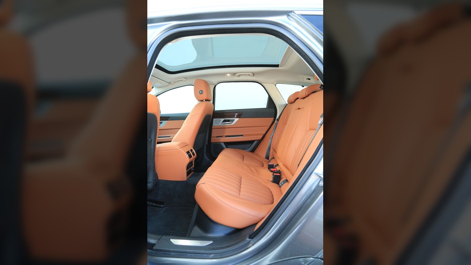 Jaguar XF Sportbrake - ładny, zwinny i rodzinny