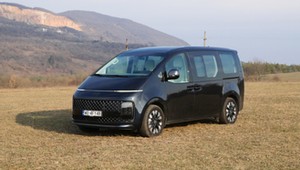 Hyundai Staria: zanim zakochasz się na zabój, te cztery rzeczy musisz o nim wiedzieć