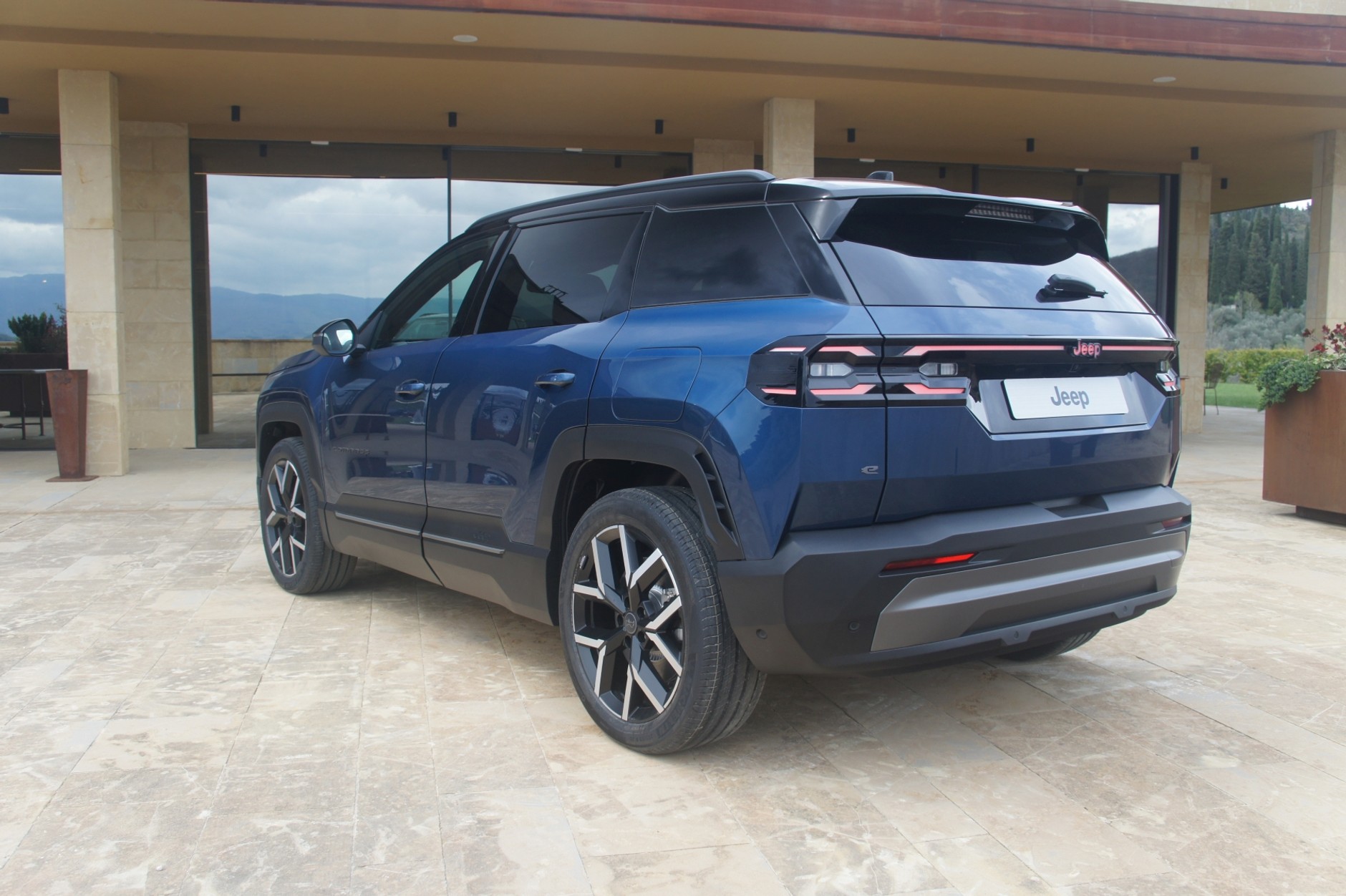 Nowy Jeep Compass