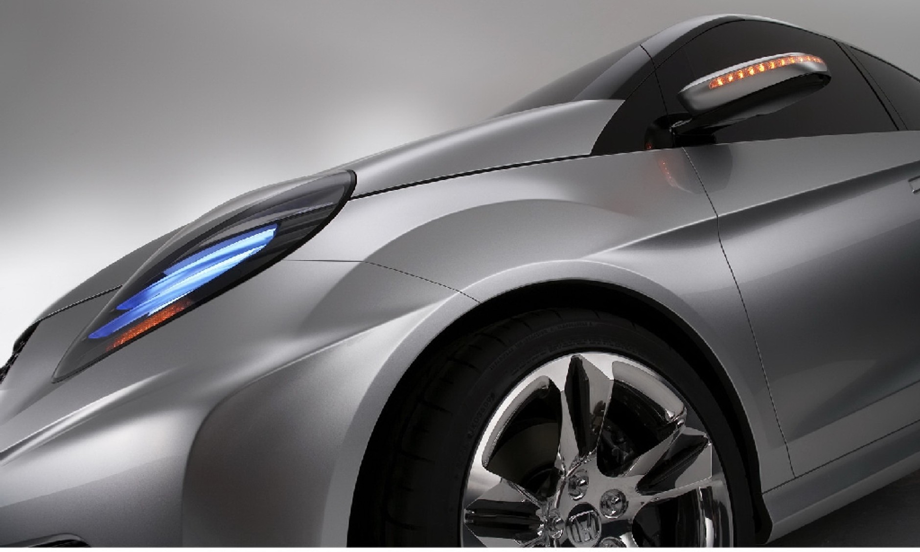 Honda New Small Concept - Japoński sposób na zatłoczone ulice