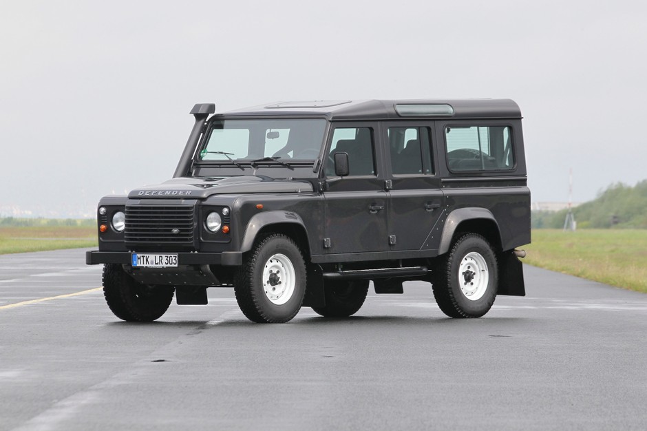 Land Rover Defender produkowany był w latach 1983-2016