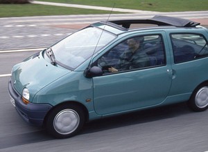 Z archiwum Auto Świata - jednobryłowe Renault Twingo
