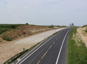 W 2021 r. przetargi na 660 km nowych dróg krajowych