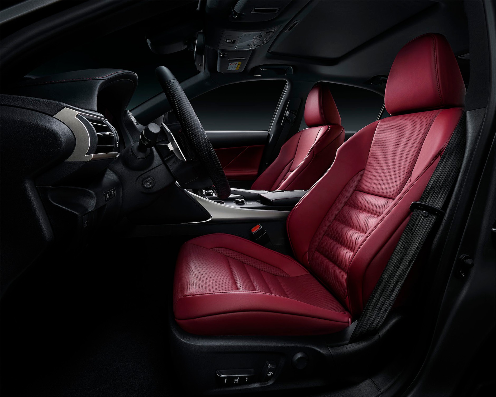 Lexus IS po liftingu