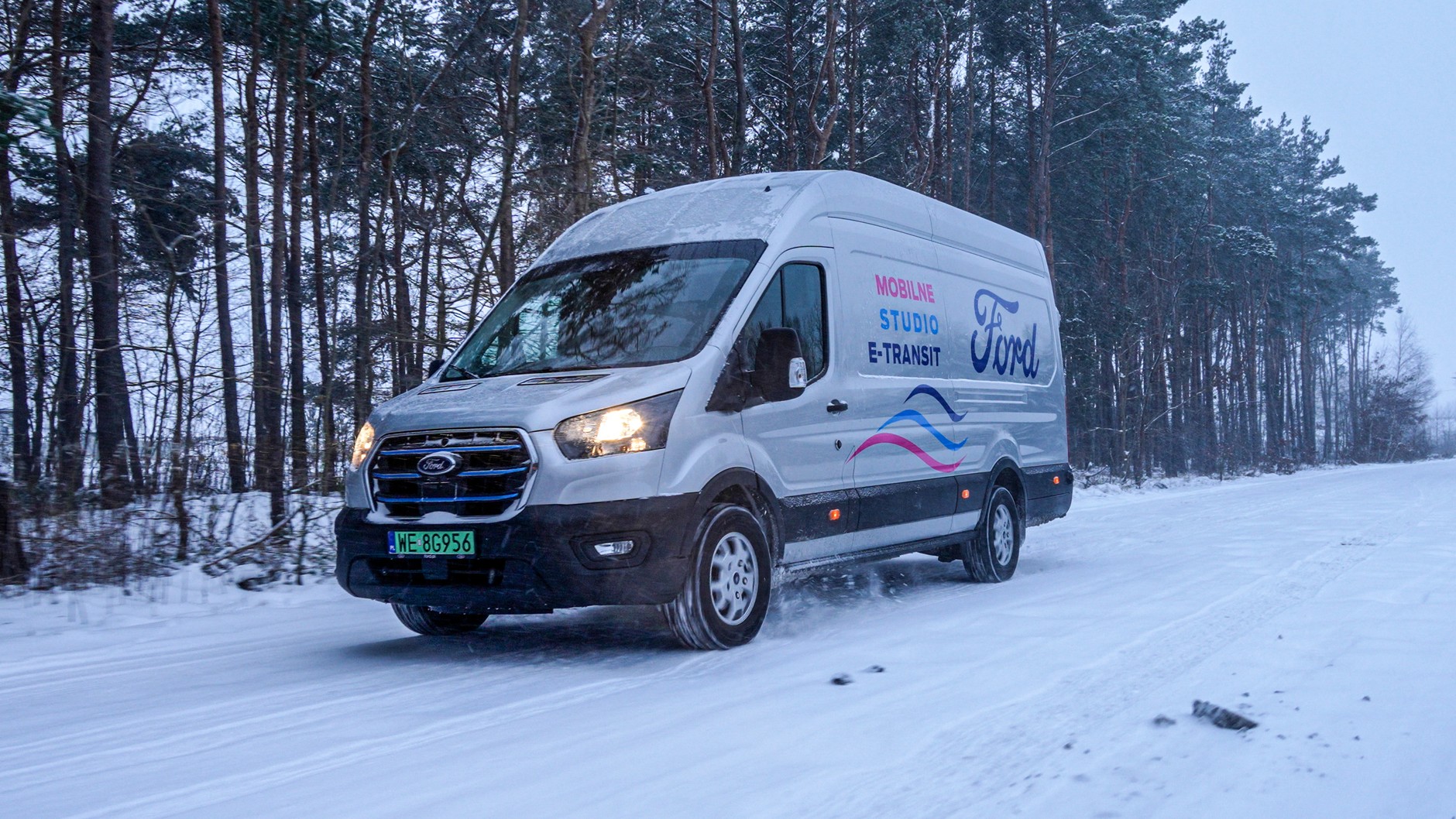 Pierwsza piosenka transmitowana z kosmosu zasilana przez Forda E-Transita