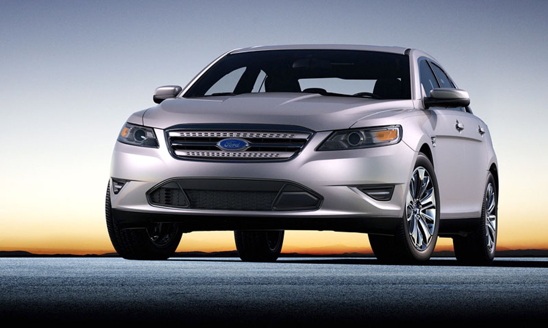 Detroit 2009: Ford Taurus 2010, czyli młot na Hondę i Toyotę