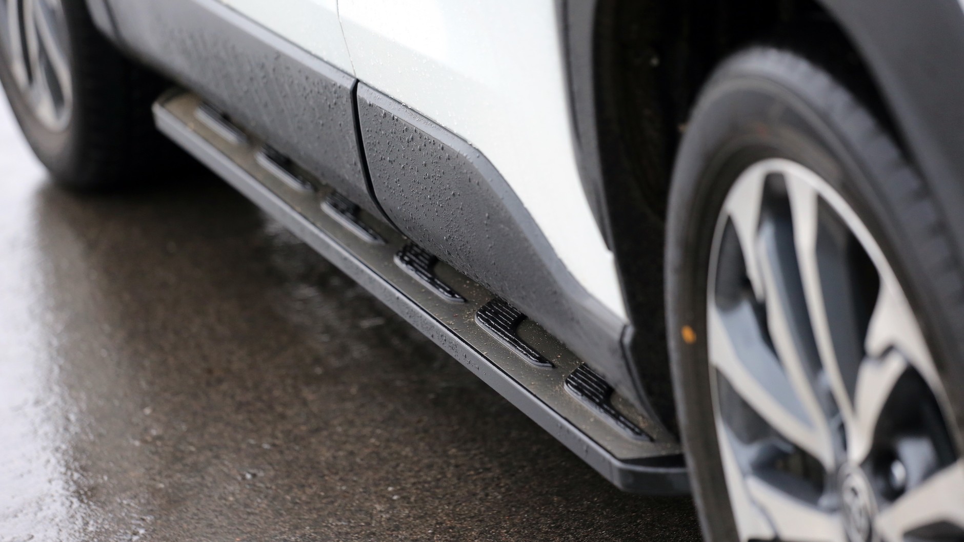 Toyota Corolla Cross 2.0 Hybrid AWD-i (2022 r.)