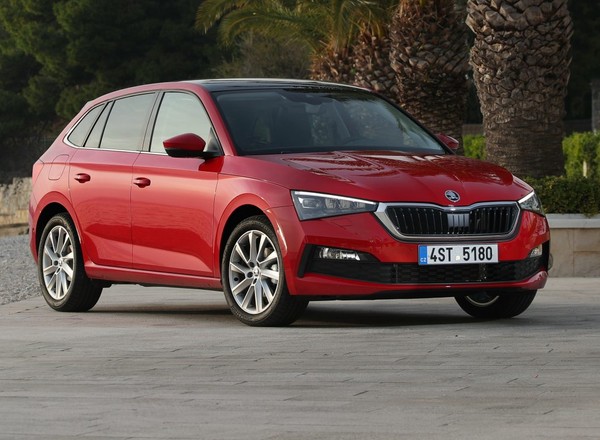 Czy to ostatni kompakt, który jeszcze nie zdrożał? I to jaki wielki! Skoda Scala od 71 950 zł – poradnik kupującego