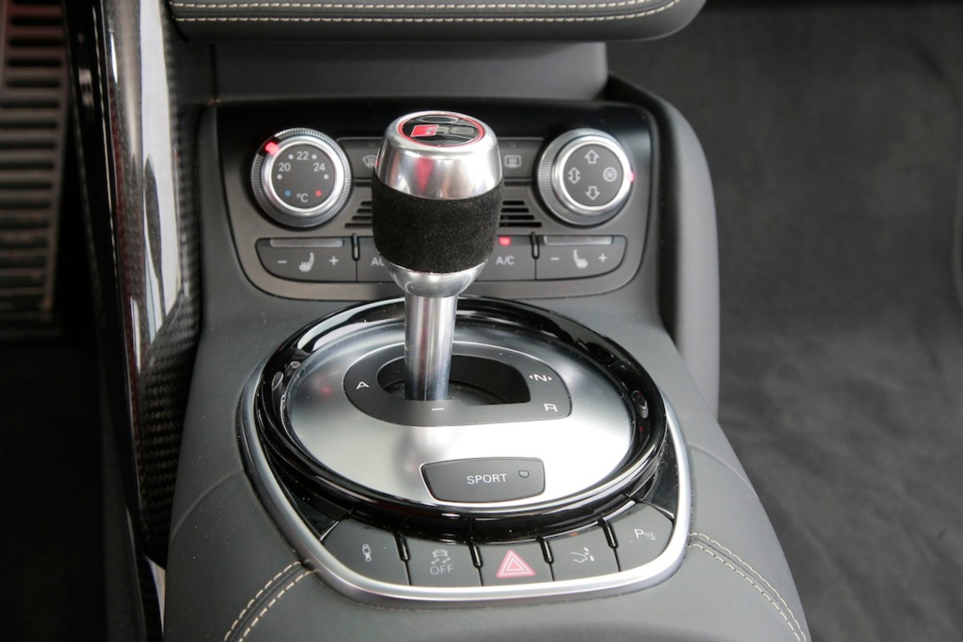 Test Audi R8 5.2 FSI quattro