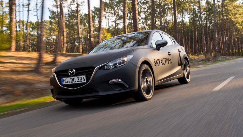 Mazda 3 Skyactiv X