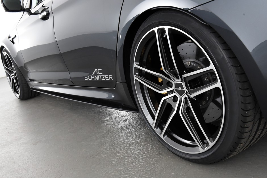 M5 AC Schnitzer