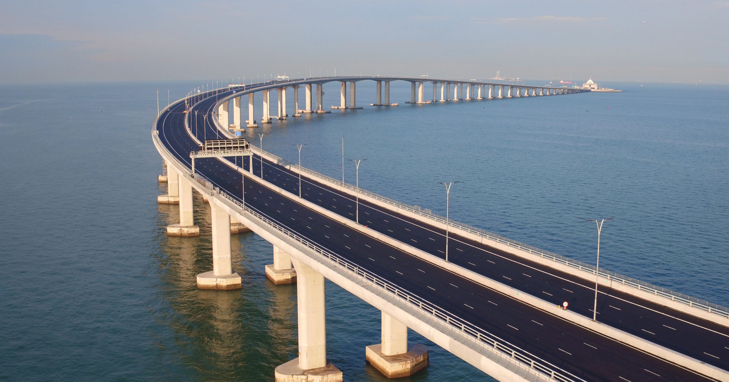 Chiński most Hong Kong - Zhuhai - Macao Bridge (HZMB)