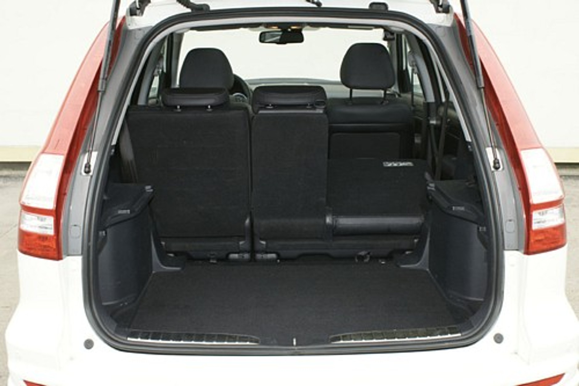 Honda CR-V 2.0: Tradycja zobowiązuje