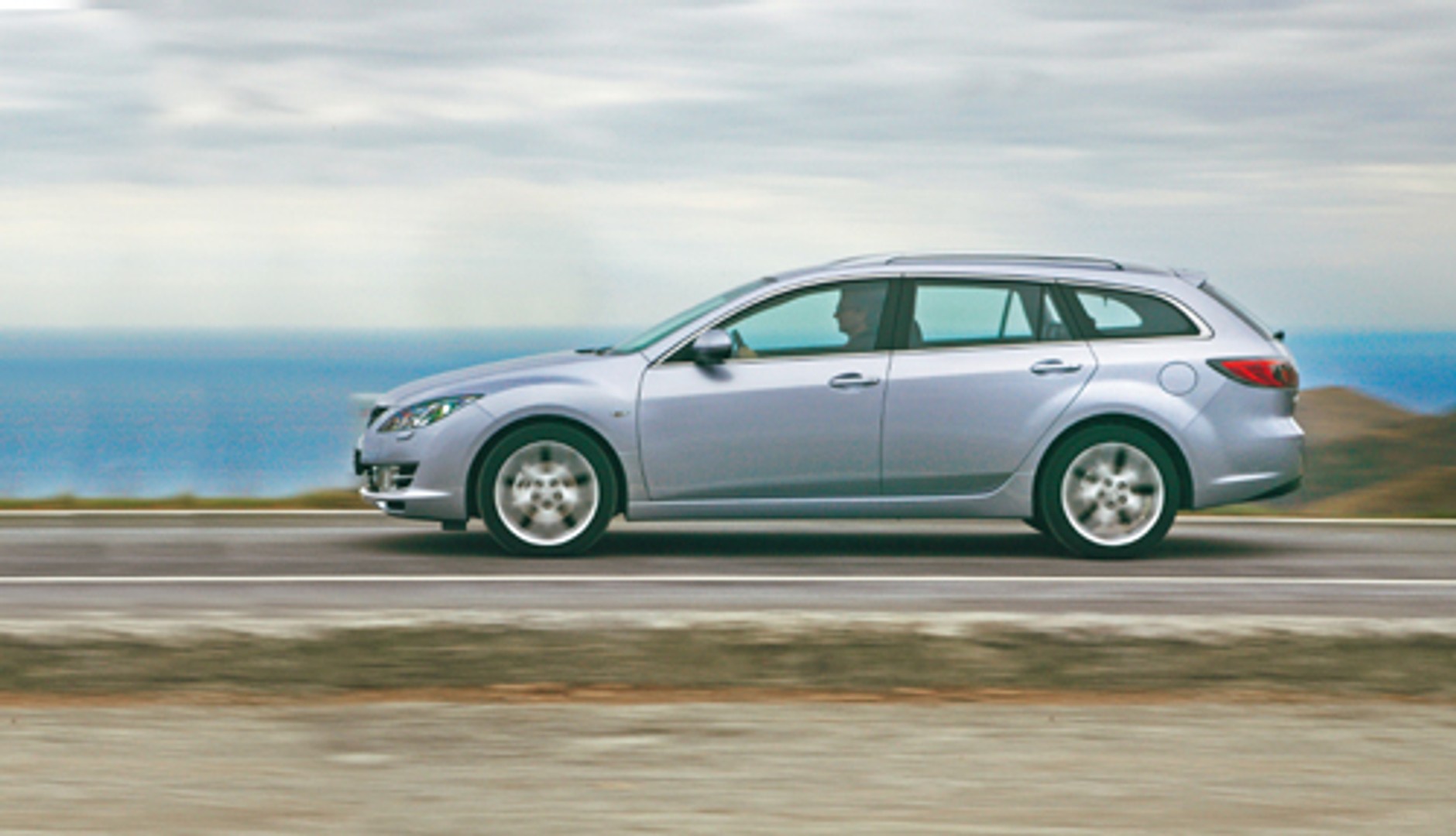 Nowa Mazda 6 Kombi - Po prostu kombi!