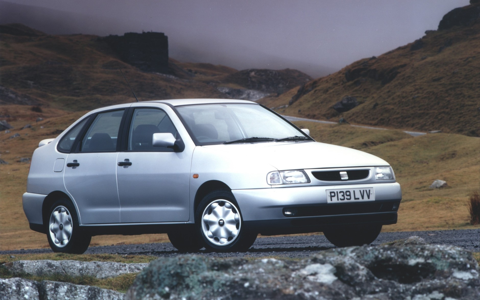 Seat Cordoba (pierwsza generacja; 1993-2002)