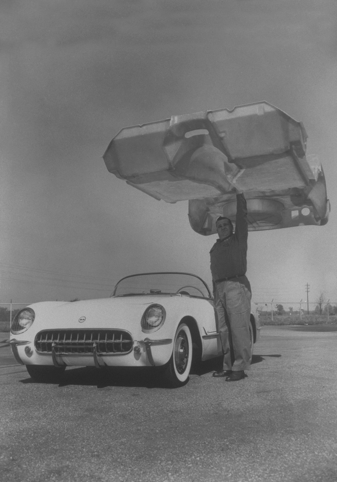 Chevrolet Corvette – historia lekkich konstrukcji modelu