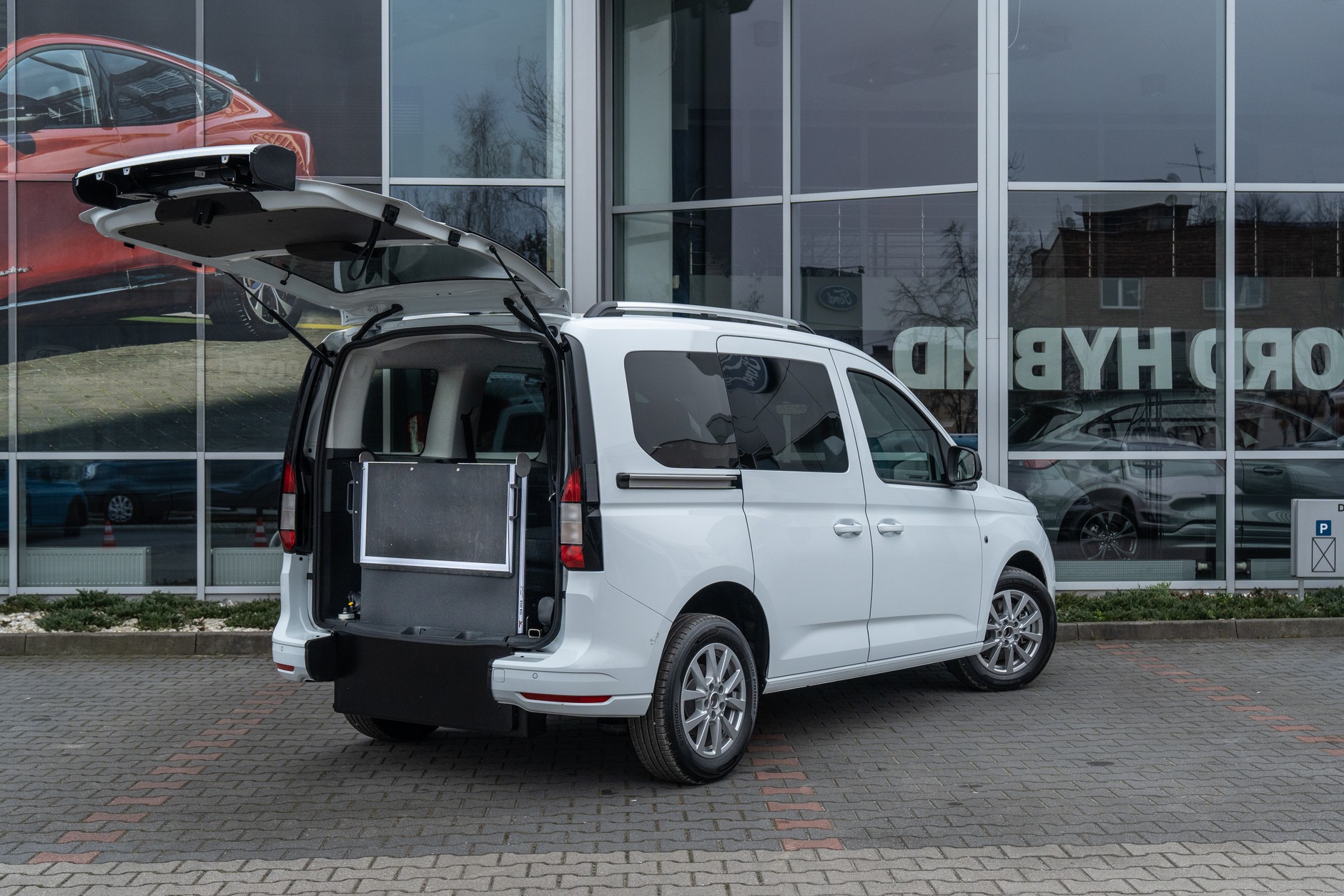 Ford Tourneo Connect dla osób z niepełnosprawnościami