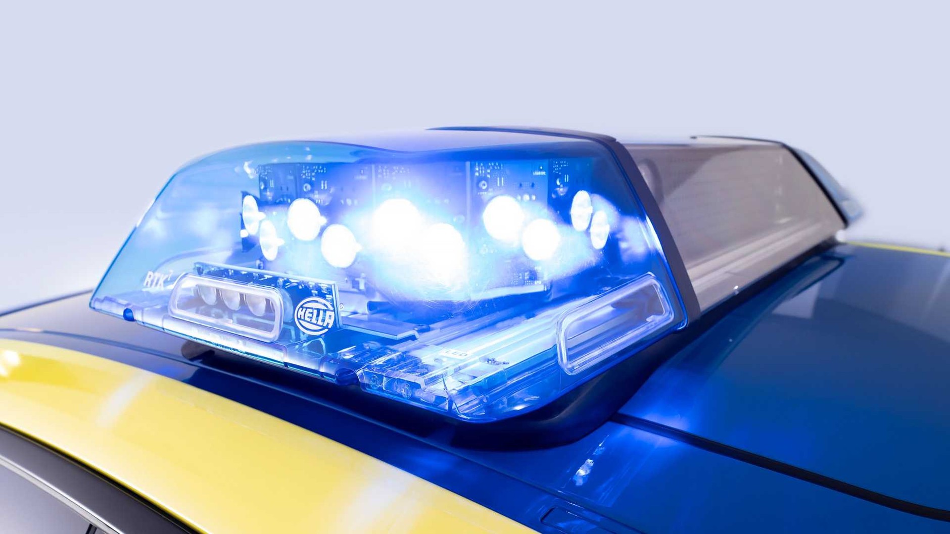 Koncepcyjny radiowóz BMW i4 AC Schnitzer