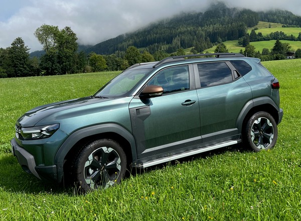 Nowa Dacia Duster budzi niekłamane zainteresowanie. Niemcy i Austriacy oglądali się za samochodem z Polski