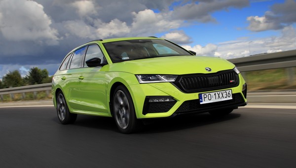 Skoda Octavia Combi RS 2.0 TDI 2022 4. generacja