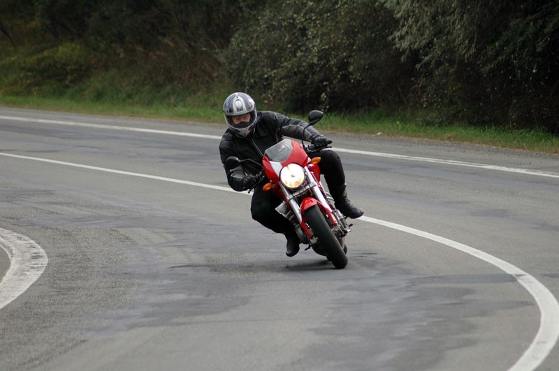 Ducati Monster S2R – włoska żyleta (test)