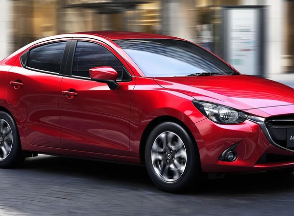 Mazda2 sedan już oficjalnie