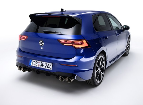 Nowy Volkswagen Golf R – 320 KM i tryb driftowy
