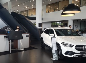Salony i serwisy Mercedes-Benz – pełne bezpieczeństwo