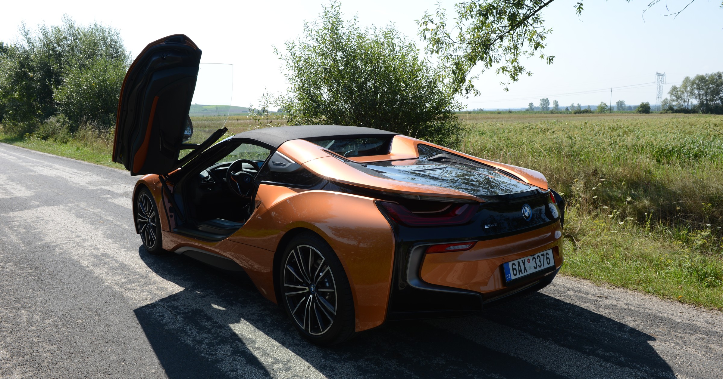 BMW i8 Roadster