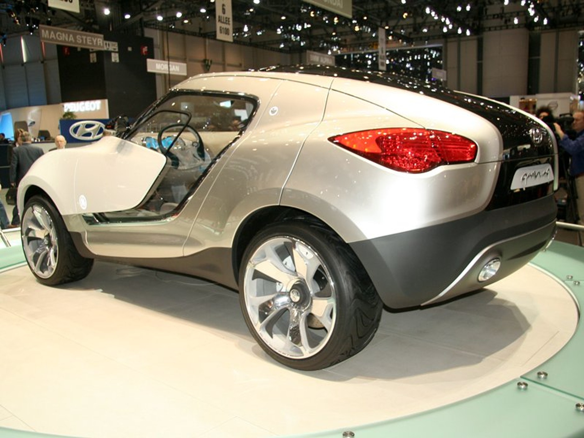 Genewa 2007: kolejne samochody w fotogalerii