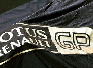Lotus R29 czeka na Kubicę