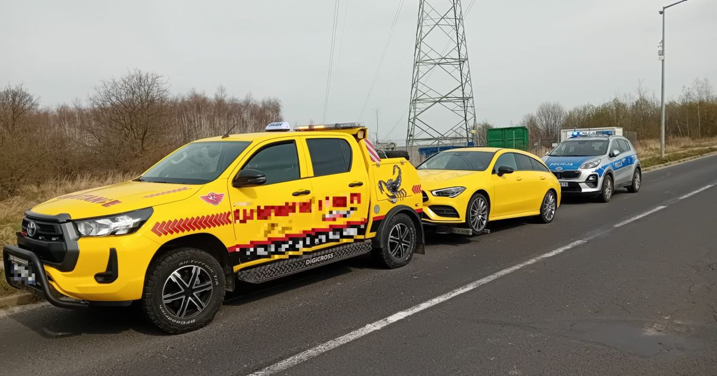 Policjanci złapali kierowcę Mercedesa. Auto pewnie zostanie skonfiskowane