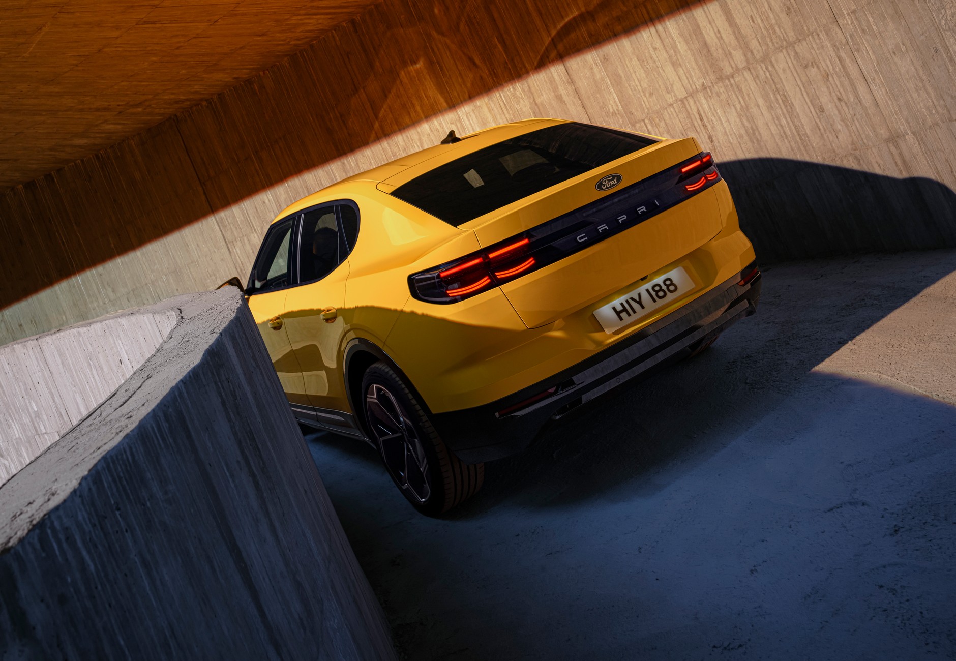 Nowy Ford Capri