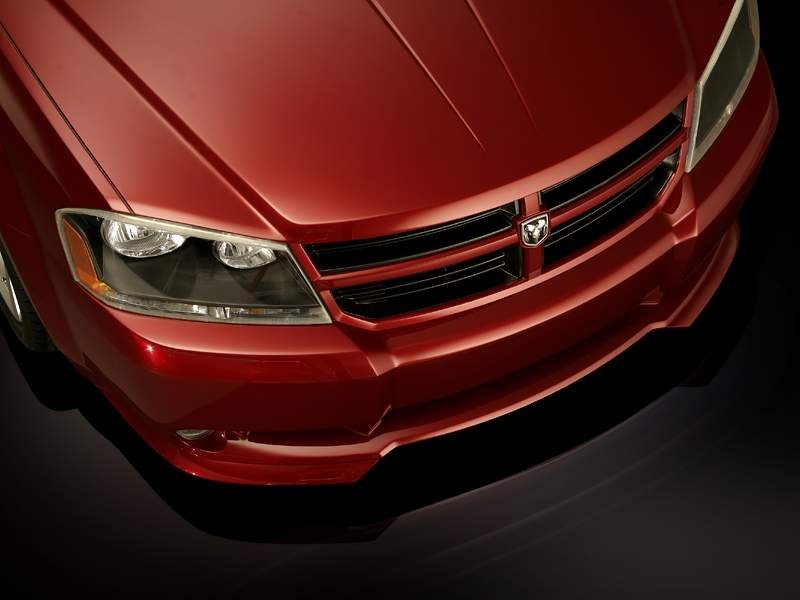 Dodge Avenger – zmniejszony Charger