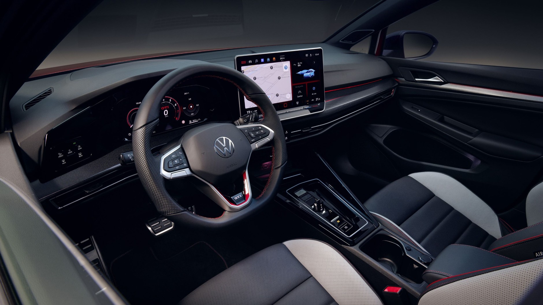 VW Golf (ósma generacja; od 2019 r.; wersja po modernizacji z 2024 r.; samochód w kamuflażu)