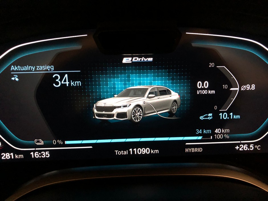 BMW 745Le xDrive