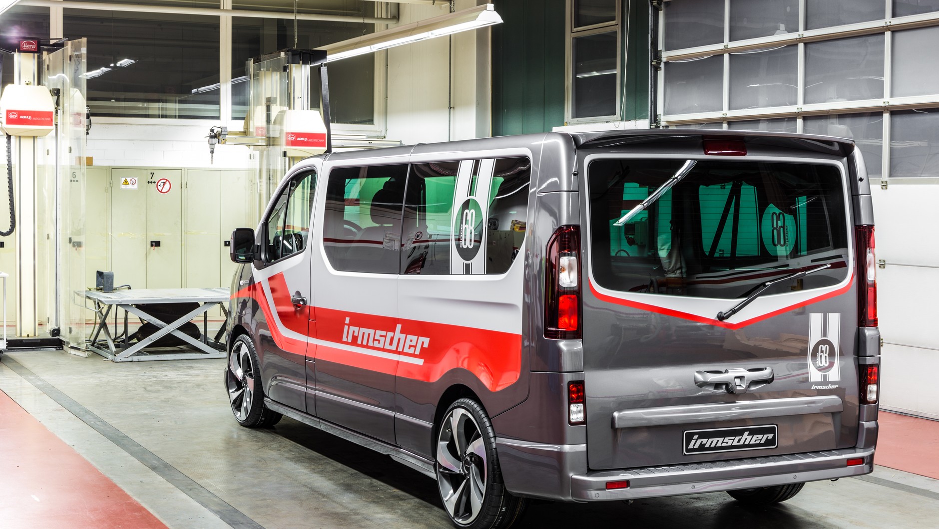Irmscher Vivaro Liner 68