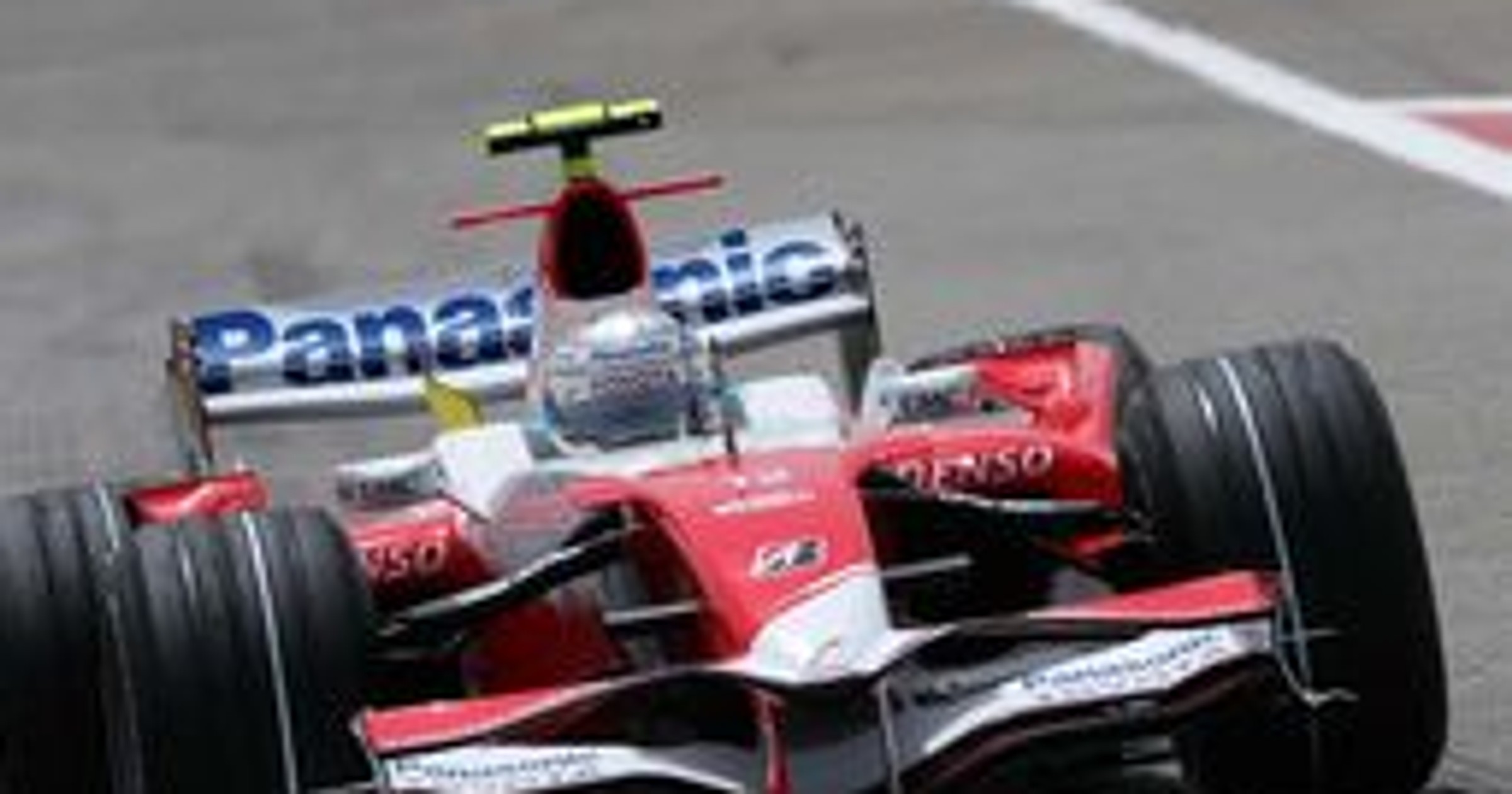 Grand Prix Hiszpanii 2007: drugi dzień testów w deszczu