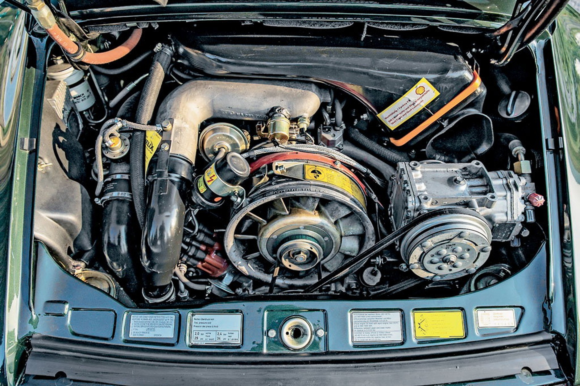 Wielkie złe turbo - Porsche 911 Turbo 3.0