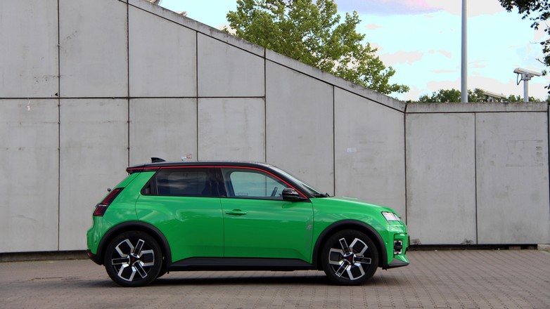 Renault 5 E-Tech Techno