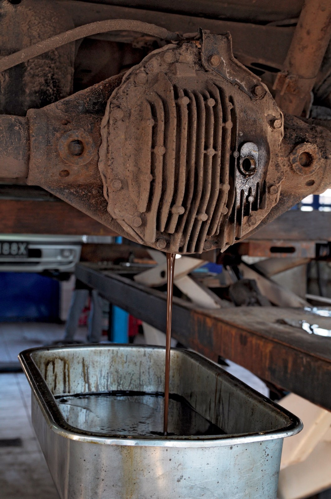 Jak wybrać właściwy olej do auta terenowego?